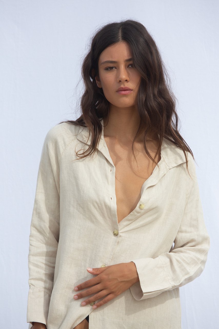 The Andie - long shirt
